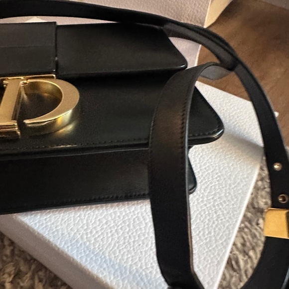 Authentic CHRISTIAN DIOR MONTAIGNE - Picture 14 of 17